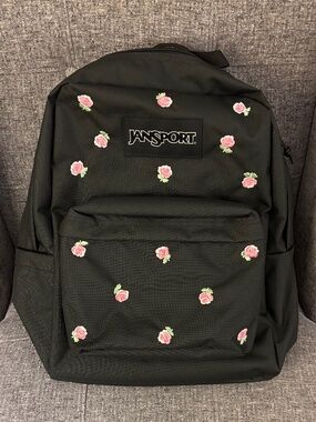 black rose jansport backpack Super FX and head out with a backpack that feels easy to wear from morning to night Amazon.com: JanSport Women's Superbreak Backpack,